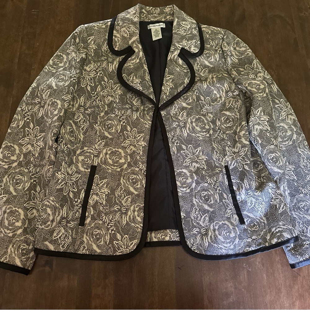 Laura Ashley Blazer Tapestry Jacket Womens M Floral Black Gold Party Office